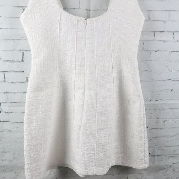 ZARA WHITE TWEED SLEEVELESS PLUNGING NECKLINE 4 BUTTON MINI DRESS SIZE MEDIUM - Picture 10 of 12